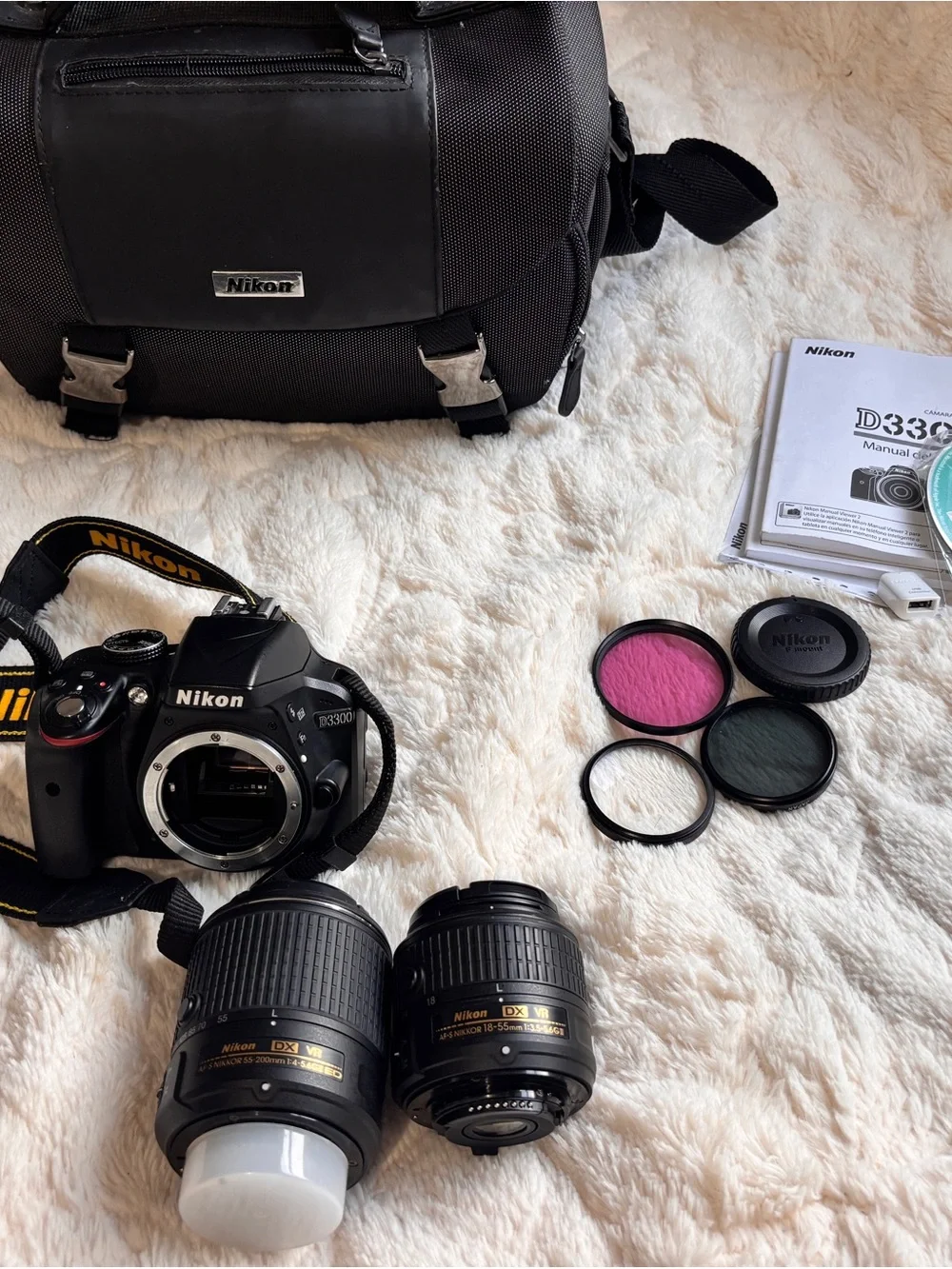 Nikon D3300 DX VR DSLR Full Bundle Kit